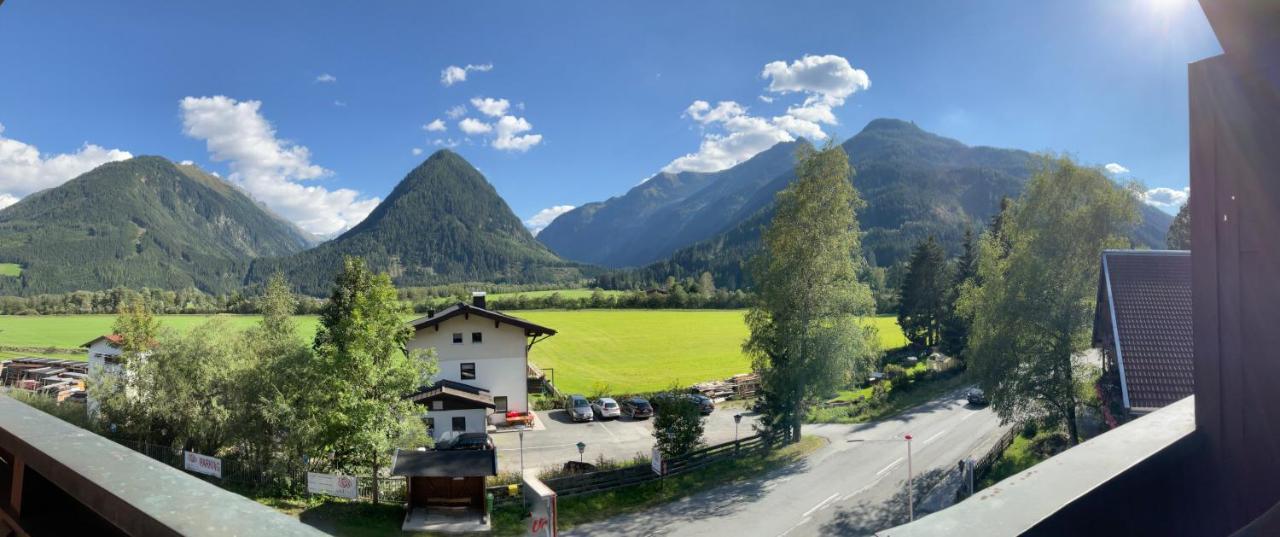 Hotel Wildrose Neukirchen am Großvenediger Exteriér fotografie